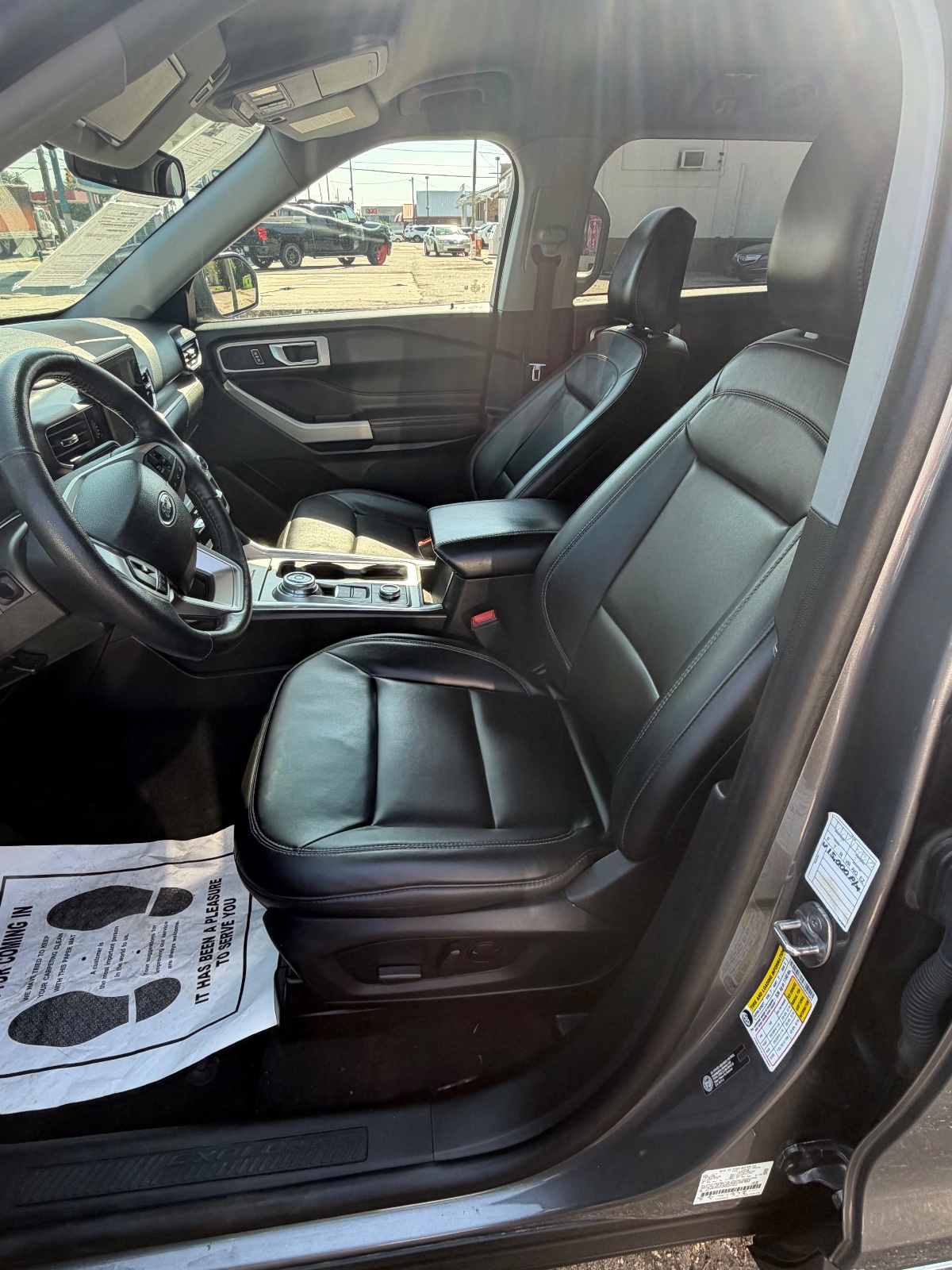 2024 Ford Explorer 5